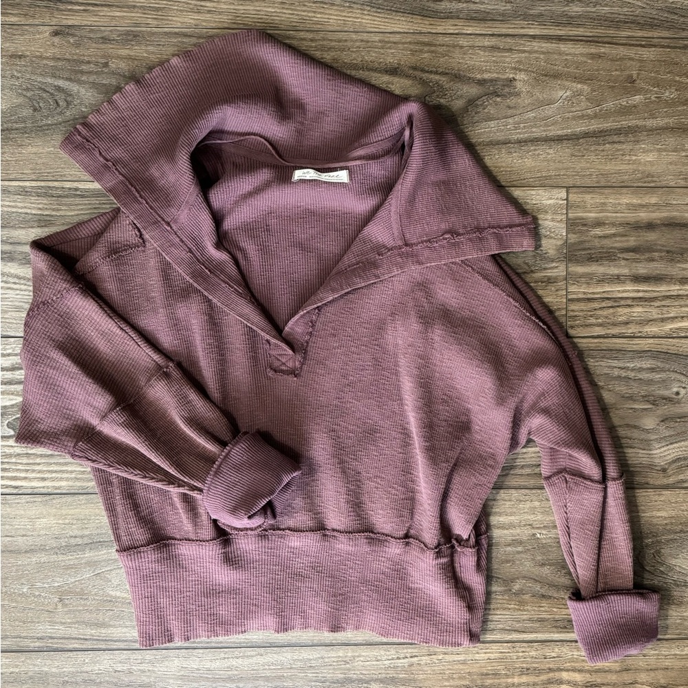We The Free Pullover